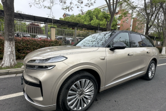 乐道L90 2025款 Max 六座版