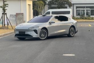 蔚来ET7 2022款 100kWh