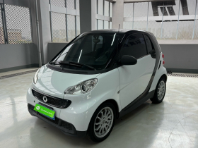 smart fortwo 2012款 1.0 MHD 硬顶标准版