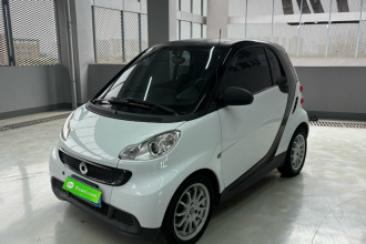 smart fortwo 2012款 1.0 MHD 硬顶标准版