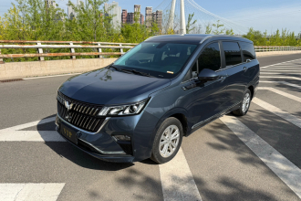 五菱汽车 五菱佳辰 2022款 1.5T CVT智享豪华型