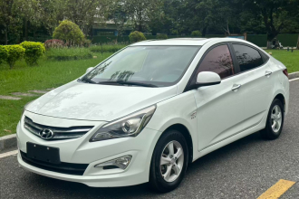 现代 瑞纳 2014款 1.4L 自动领先型GLX