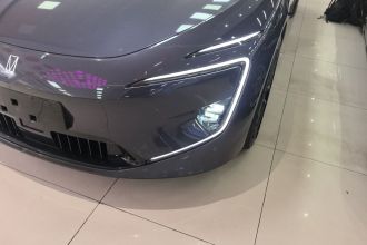 阿维塔12 2023款 700 三激光后驱奢享版