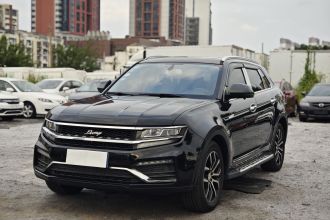 众泰 大迈X7 2017款 1.8T DCT至尊型