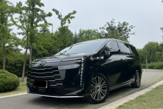 广汽传祺 传祺E8新能源 2024款 150km MAX+