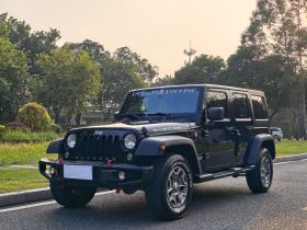 Jeep 牧马人 2015款 3.6L Rubicon 四门舒享版