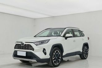丰田 RAV4荣放 2020款 2.0L CVT四驱尊贵版