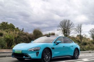 小米汽车 小米SU7 2024款 后驱超长续航高阶智驾Pro版