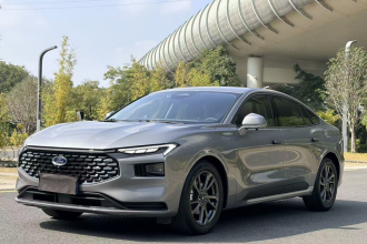 福特 蒙迪欧 2025款 2.0T EcoBoost 豪华型