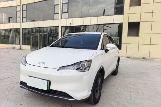 哪吒汽车 哪吒V 2022款 潮 300 Lite 三元锂