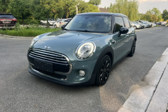 MINI 2016款 1.5T COOPER 先锋派 五门版