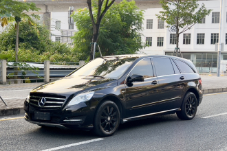 奔驰R级 2017款 R 320 4MATIC 商务型臻藏版