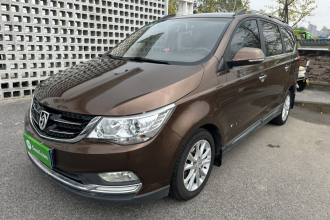 宝骏730 2016款 1.5L 手动舒适型 7座 国V