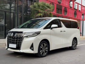 丰田 埃尔法 2018款 改款 3.5L 豪华版