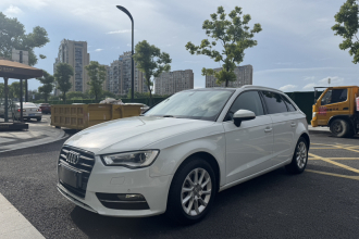 奥迪A3 2014款 Sportback 35 TFSI 自动时尚型