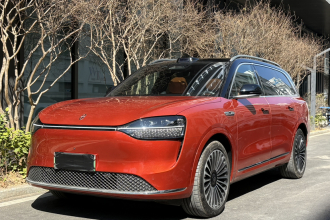 鸿蒙智行 问界M9 2024款 纯电 Ultra版 100kWh 5座版