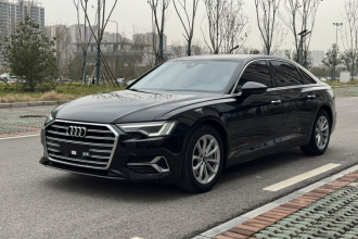 奥迪A6L 2023款 40 TFSI 豪华致雅型