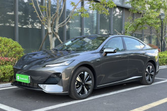 深蓝汽车 深蓝SL03 2025款 改款 增程精英型