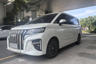 BAW北汽制造 锐胜王牌M7 2025款 2.0L 自动长轴旗舰型 7座