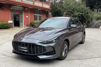 名爵 MG5 2025款 180DVVT 全球豪华版