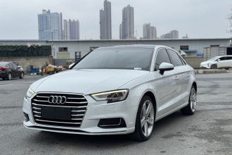 奥迪A3 2018款 30周年年型 Limousine 35 TFSI 风尚型