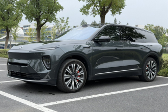 蔚来ES8 2023款 75kWh