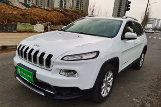 Jeep 自由光 2017款 2.0L 优越版