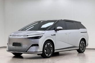 小鹏X9 2024款 640四驱高性能Max