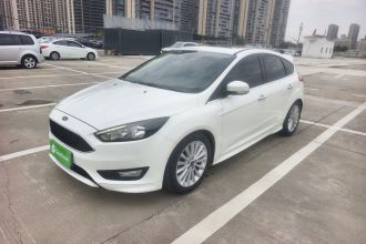 福特 福克斯 2015款 两厢 EcoBoost 180 自动运动型