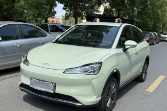 哪吒汽车 哪吒V 2022款 潮 400 Lite