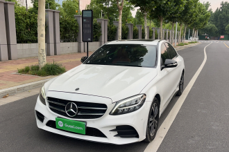 奔驰C级 2020款 C 260 运动版
