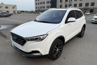 奔腾X40 2017款 1.6L 自动尊享型