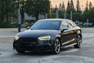 奥迪S3 2019款 S3 2.0T Limousine