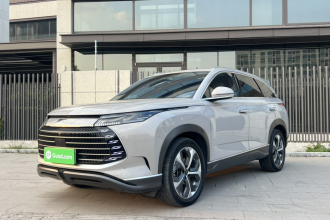 比亚迪 护卫舰07 2023款 DM-i 205KM 尊贵型