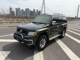 猎豹汽车 猎豹Q6 2015款 2.4L 手动四驱卓越型