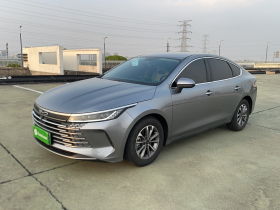 比亚迪 驱逐舰05 2024款 荣耀版 DM-i 55KM 豪华型