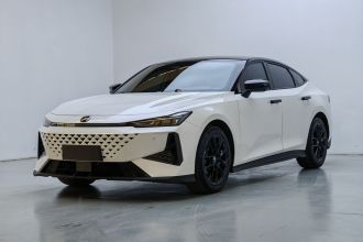 长安UNI-V 2024款 1.5T 尊贵型