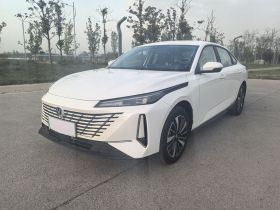 长安 逸动PHEV 2025款 智慧新蓝鲸 145KM 高能版