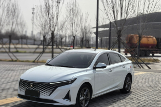 长安 锐程PLUS 2023款 1.5T DCT尊贵型