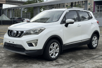 长安CS15 2016款 1.5L 自动豪华版