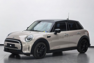 MINI 2022款 改款 1.5T COOPER 艺术家 五门版