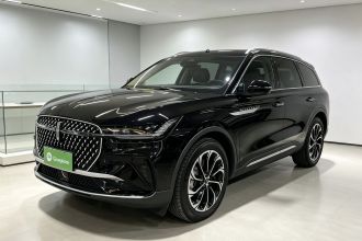 林肯 航海家 2023款 2.0T 四驱尊睿版