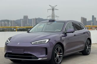 鸿蒙智行 问界M5 2025款 增程   Ultra 四驱版