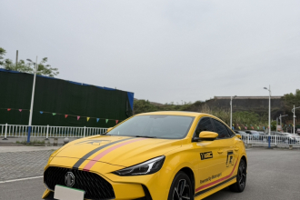 名爵 MG5 2021款 300TGI DCT青奢豪享版