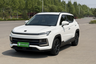 思皓X4 2021款 1.5T CVT酋长版