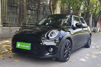 MINI 2021款 1.5T COOPER 艺术家 五门版