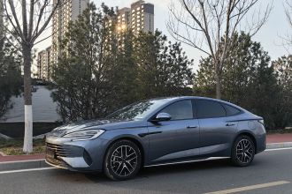 比亚迪 海豹07 DM-i 2025款 智驾版 DM-i 1.5L 125km 尊贵型