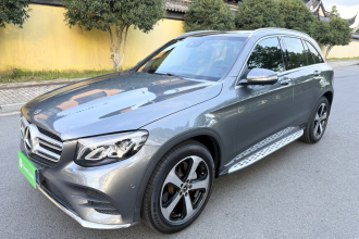 奔驰GLC 2018款 GLC 260 4MATIC 豪华型