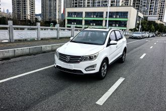 宝骏560 2016款 1.5T 手动豪华型
