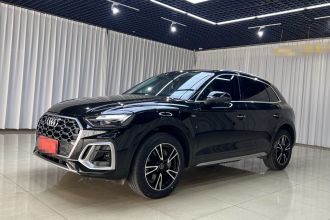 奥迪Q5L 2023款 40T 时尚动感型